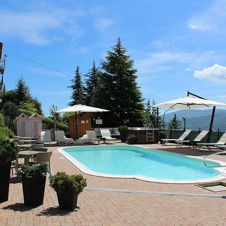 Albergo Ristorante Miramonti Toano エクステリア 写真